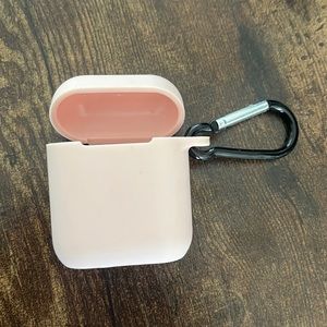 AirPods 2nd gen silicone carrying case
